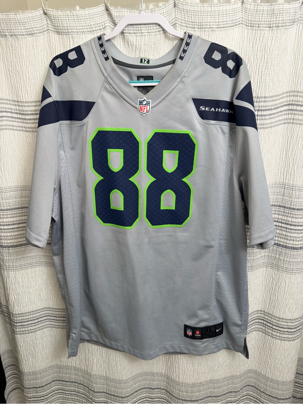 🏈 AUTHENTIC Nike Seattle Seahawks Wolf Grey Jimmy Graham #88 Men's NFL Jersey